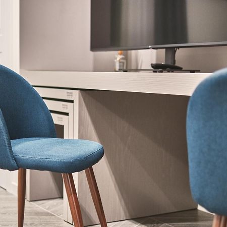 Miche Luxury Home - Appartamento Vista Mare A Трани Екстериор снимка