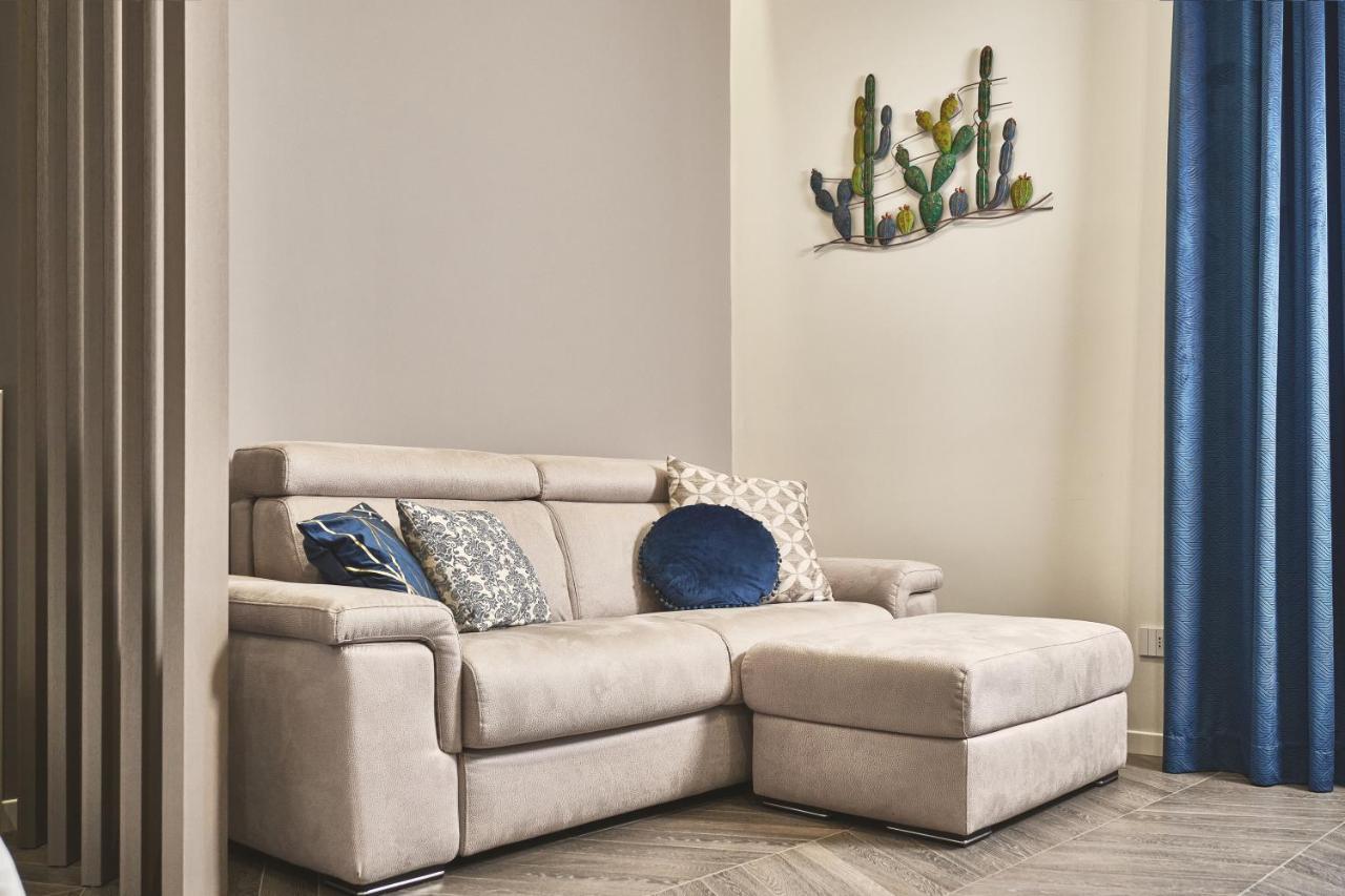 Miche Luxury Home - Appartamento Vista Mare A Трани Екстериор снимка