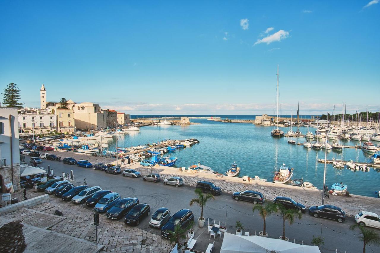 Miche Luxury Home - Appartamento Vista Mare A Трани Екстериор снимка