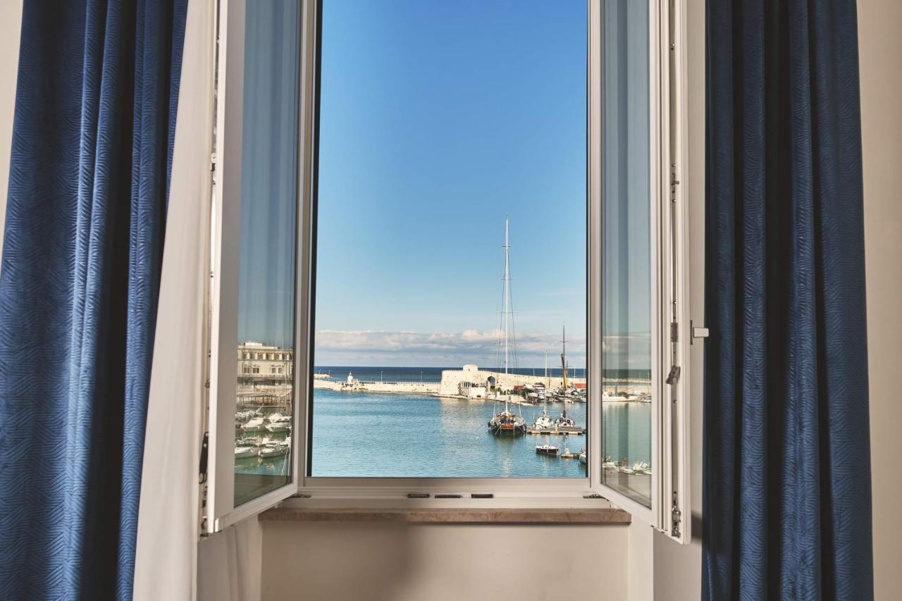 Miche Luxury Home - Appartamento Vista Mare A Трани Екстериор снимка