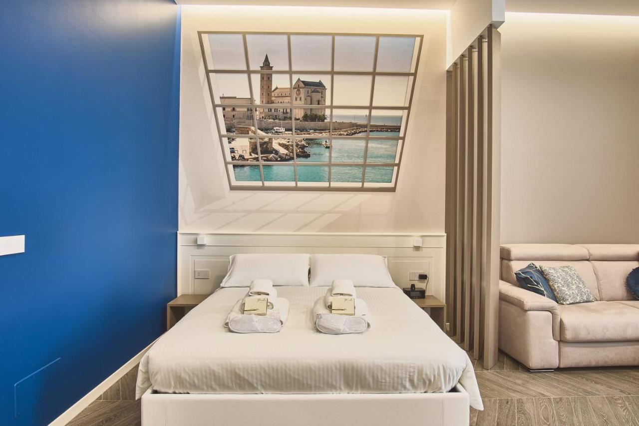 Miche Luxury Home - Appartamento Vista Mare A Трани Екстериор снимка