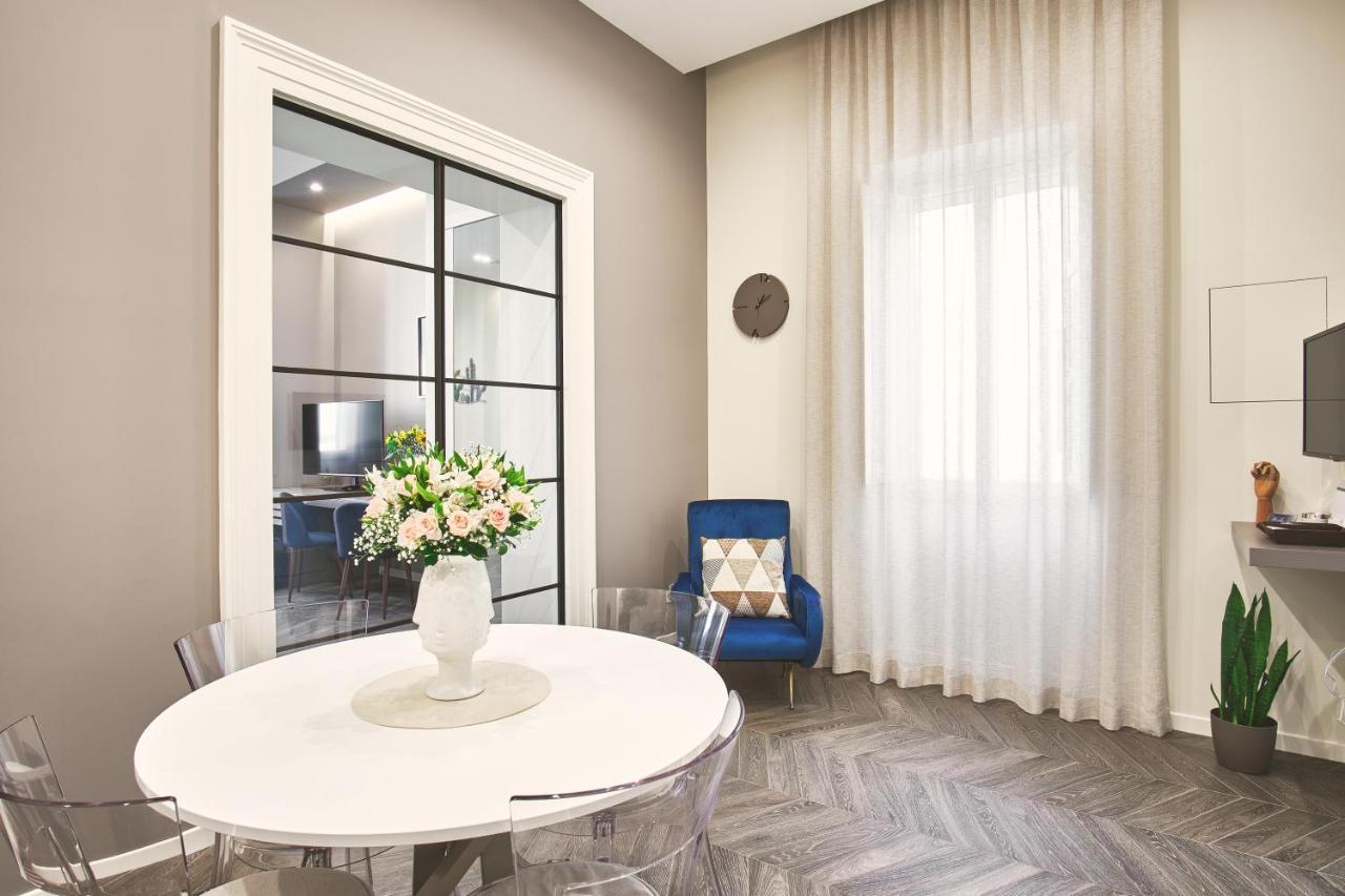 Miche Luxury Home - Appartamento Vista Mare A Трани Екстериор снимка