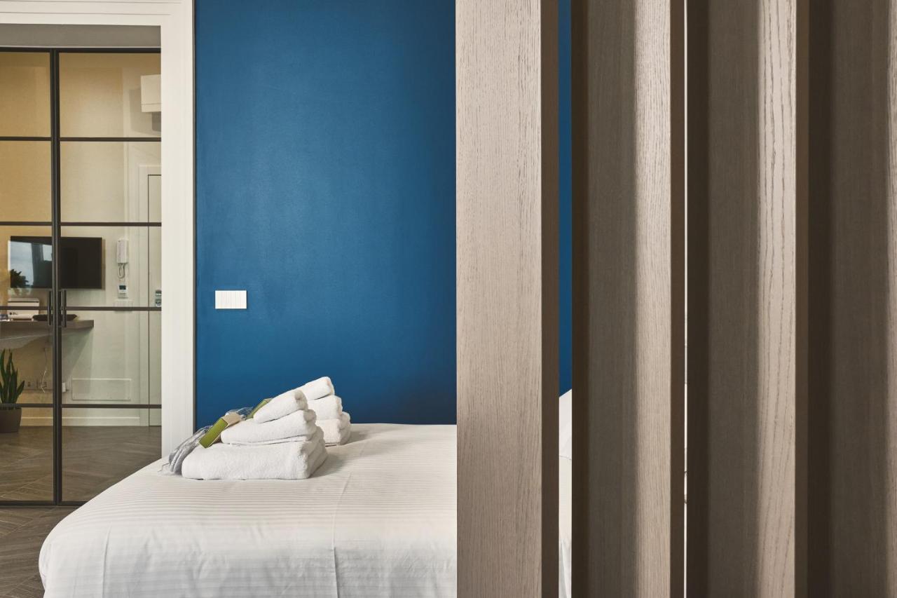 Miche Luxury Home - Appartamento Vista Mare A Трани Екстериор снимка