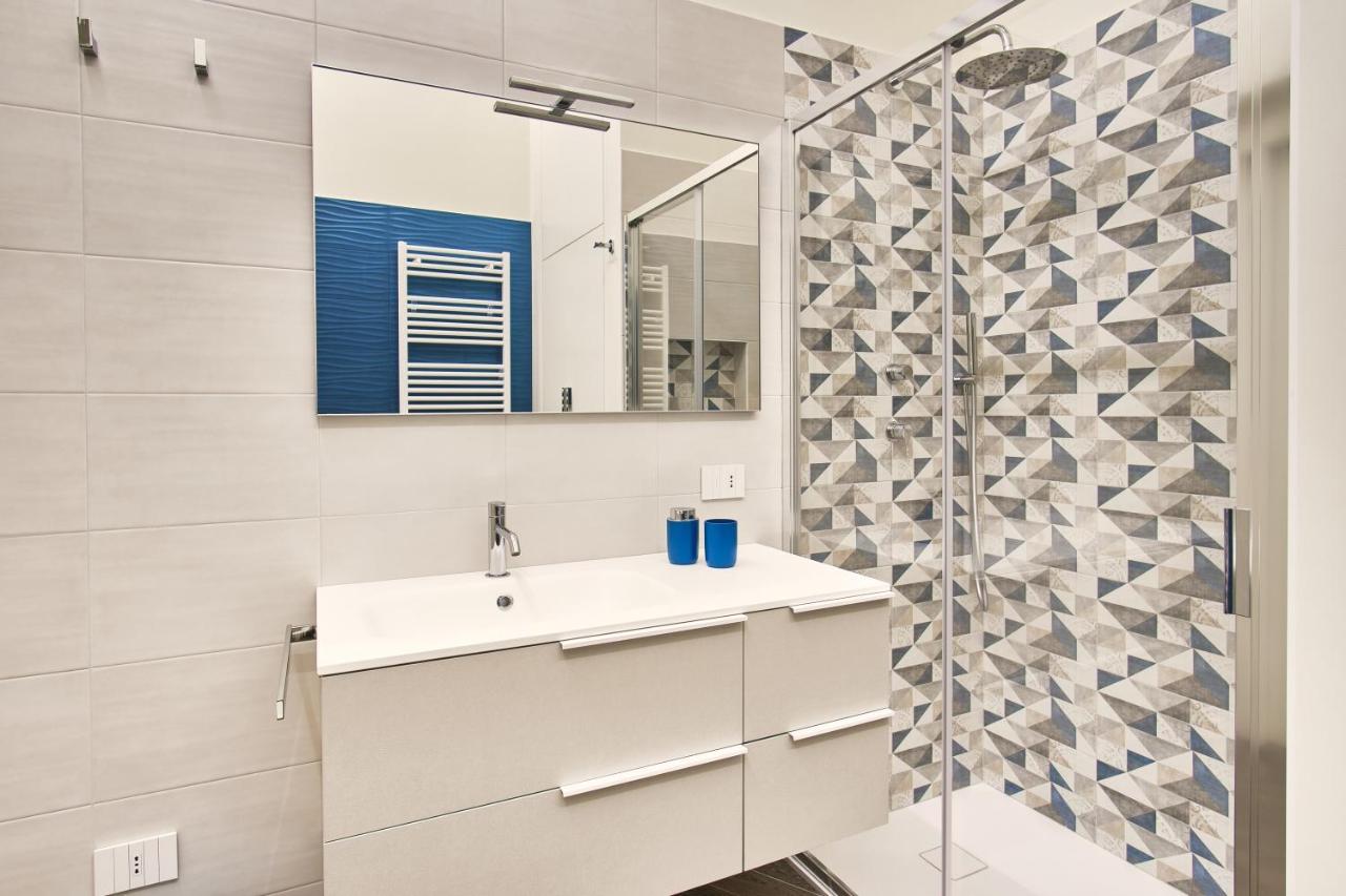 Miche Luxury Home - Appartamento Vista Mare A Трани Екстериор снимка